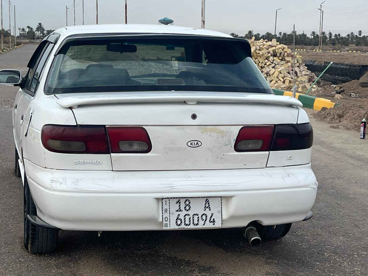 سلام عليكم  سيفه 95.سياره جديه وخير من الله مكينه مسكر كير عادي.
مصبوغه عام سياره. جماليه  شوفت عينك سياره واحلا من صور بعد.  باسمي مصار شهر من رقام جدد ل 31سنويته.   
سياره معروضه ب 38وبيه مجال.  ورجاء شراي فقط يتصل هاي تفاصيله كامله واسف ع أطاله.  رقم ***********
