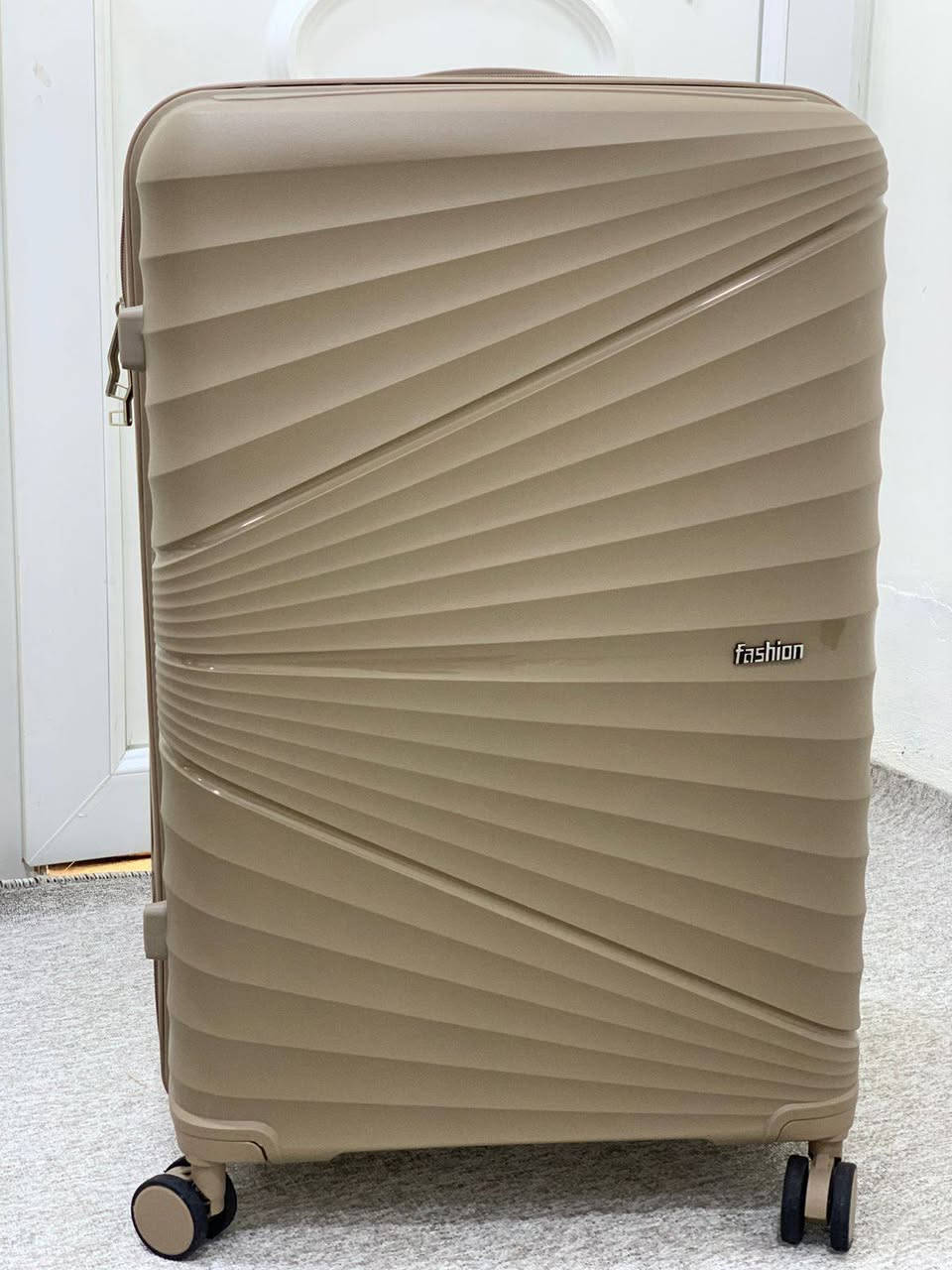 ل بيع حقيبة سفر جديده  مره وحده مستخدمه فقط   وبيها رمز سري لقفل
السعر ٣٥


**إذا كنت صاحب هذا الإعلان وتريد حذفه لأي سبب، رجاءا أرسل رسالة إلى الدعم الفني**