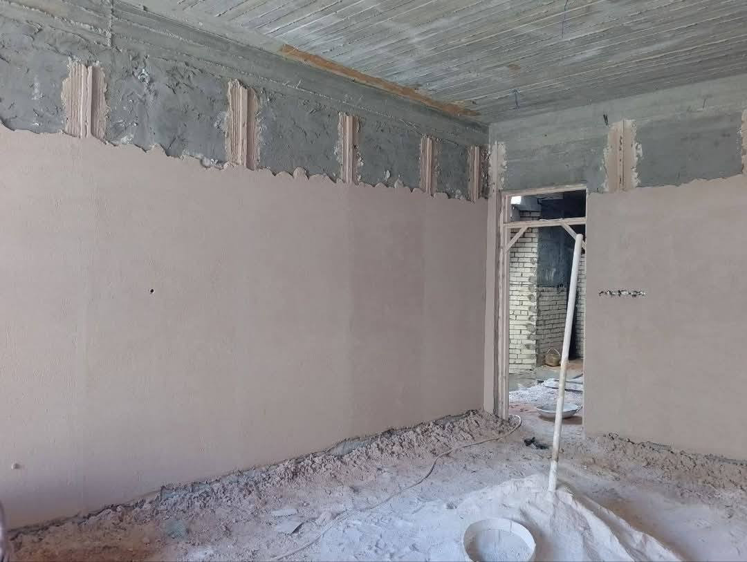 لباخ متفرغ. لط سمنت خشن وناعم. لبخ جص درجه اولى. مكاني نجف ***********
