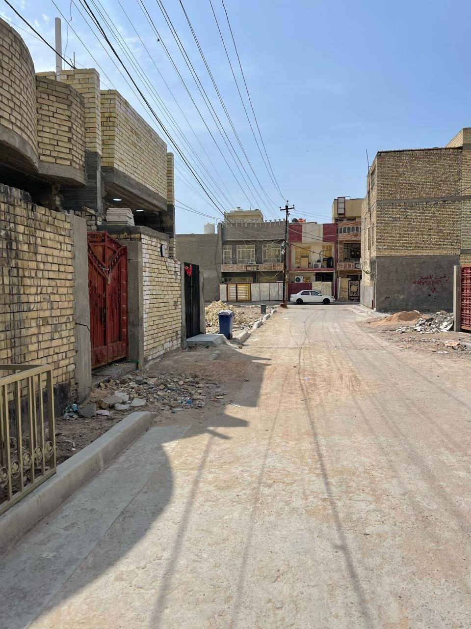 دار للبيع الامين الثانيه منطقه سكينه مقاطعه ٢/٩ سند 25 اقرار محكمه و
من صاحب السند الاصلي مساحه الدار 120 غير متواجد على نت رقم هاتف ***********
