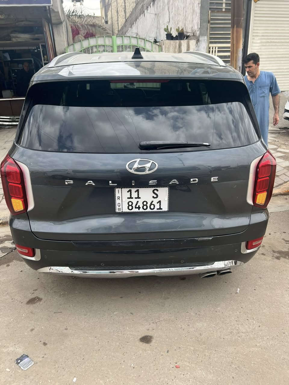 بلسايد للبيع لمتد مواصفات 1/1  اللون فيلي موديل 2020 حجم المحرك ٦ سلندر 3800 بنراما كشنات تدفه تبريد مساجات 7 راكب  السياره بسمي وارد امريكي بيها جاملغ وبنيد وبيع طخه خفيفه بلجنطه علبارد كلش خفيفه  السعر 240 ومجالها بسيط للاستفسار واتساب ***********
