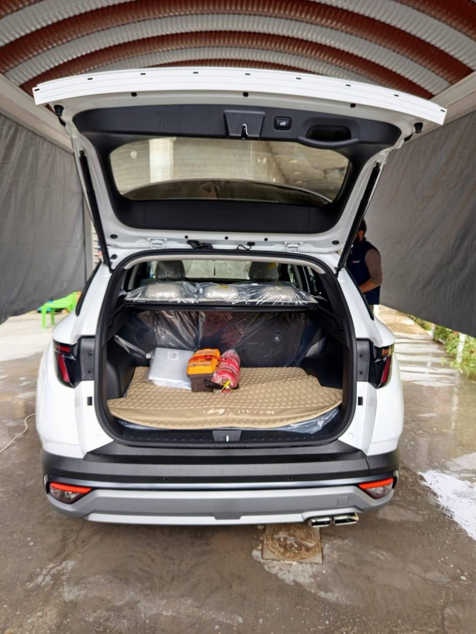 السلام عليكم توسان للبيع 2025ماشيه214٠كيلو وقابله لزياده فول مواصفات كفاله عامه السعر240 وبيه مجال قليل ***********
