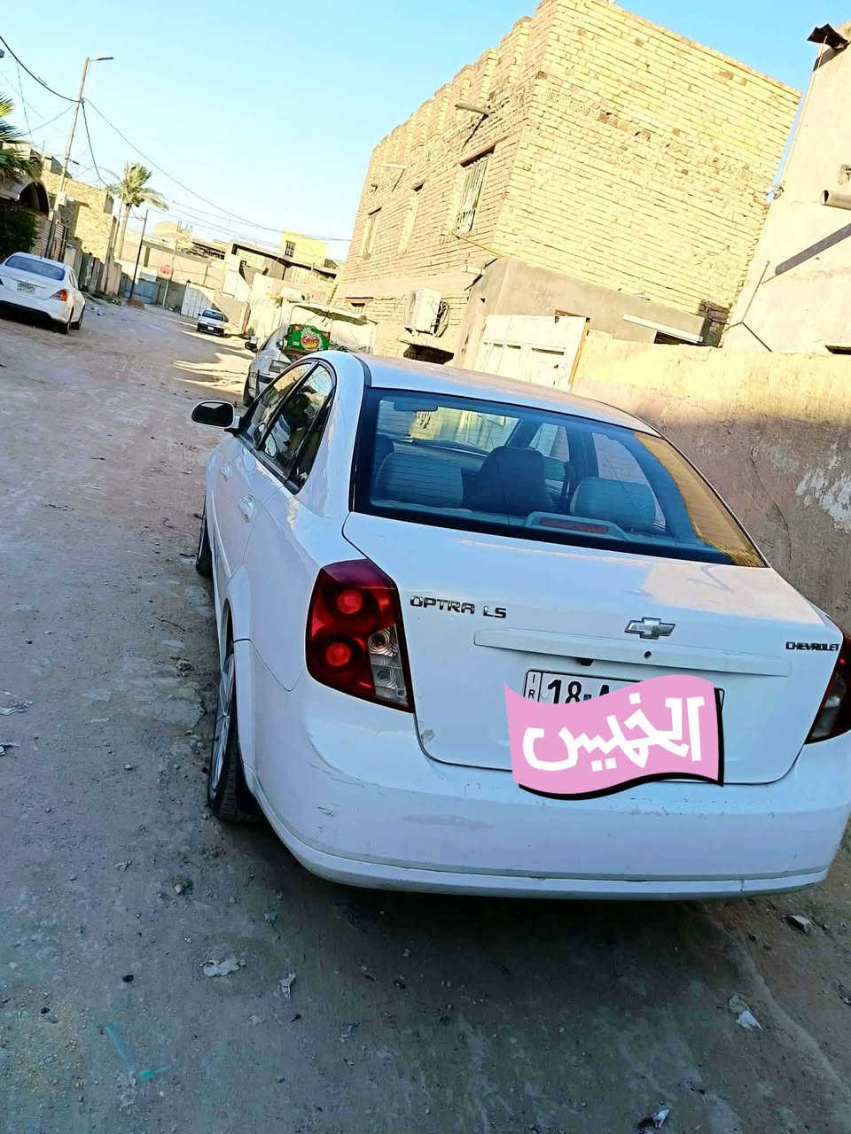 اوبترا ٢٠١١ باسمي رقم بابل 
مكاني الديوانية 
اتصال او واتس اب  ***********
سيارة نضيفه وجاهزه
