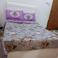 جرابيه نفرين سعرها 75 نضيف جرابيه كلش مابيها  متوفر واتساب انتصال 0773...