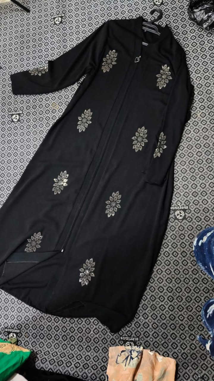 السلام عليكم ورحمة الله وبركاته بنات حبيباتي اخوان اليعدهم بيجات او محلات اني عندي بيج على التيك واشتريت عبي اسلاميه صايات سعر القطعه بالجمله ب ١٤ الف جديد جمال مو طبيعي وكيلوتات  والله صار عندي ضرف وأريد اقفل اللايف وابيعهم الي تريد تستفاد او يستفيد أمانة الله ورسوله يجنن بس الضرف بعد نحمد الله ونشكره على كل حال  هيج ديزاين وحتى دشاديش بعدهن بجيسهن


**إذا كنت صاحب هذا الإعلان وتريد حذفه لأي سبب، رجاءا أرسل رسالة إلى الدعم الفني**