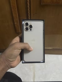 آيفون ١٢ برو ماكس • مقفل • خارطة مبدلة