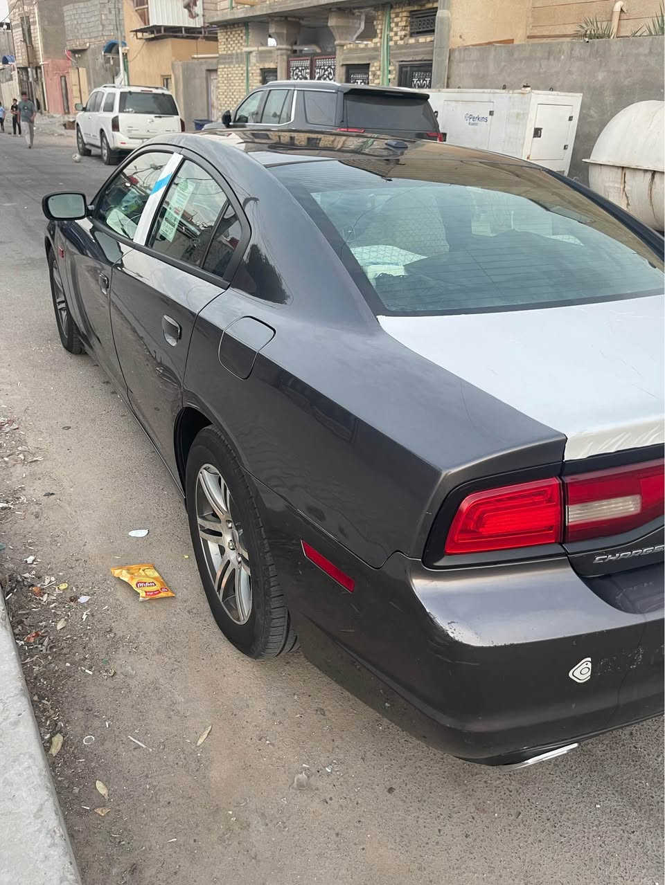 سلام عليكم جارجر مديل 13 فول سياره هيمي 5700
للبيع سياره رقم بصره بيه جملق وبنيد بدون دواخل ولا ايرباك مكينه كير تبريد جاهزه للخير حداده تخم تاير مكان سياره بصره *********** مكلف بنشر سعر 140 وبيه مجال الزبير, البصرة
