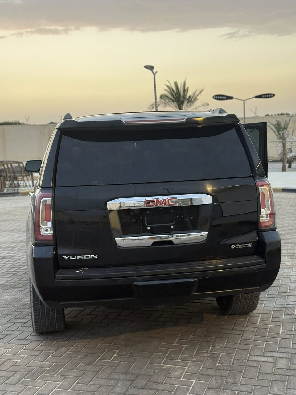 يوكن 2015 تسجيل جديد رقم بصرة باقي بس الكمرك حادثها جاملغ وبنيد وبيه قطعتين كلير
السعر 220
***********
مكانه بصرة
