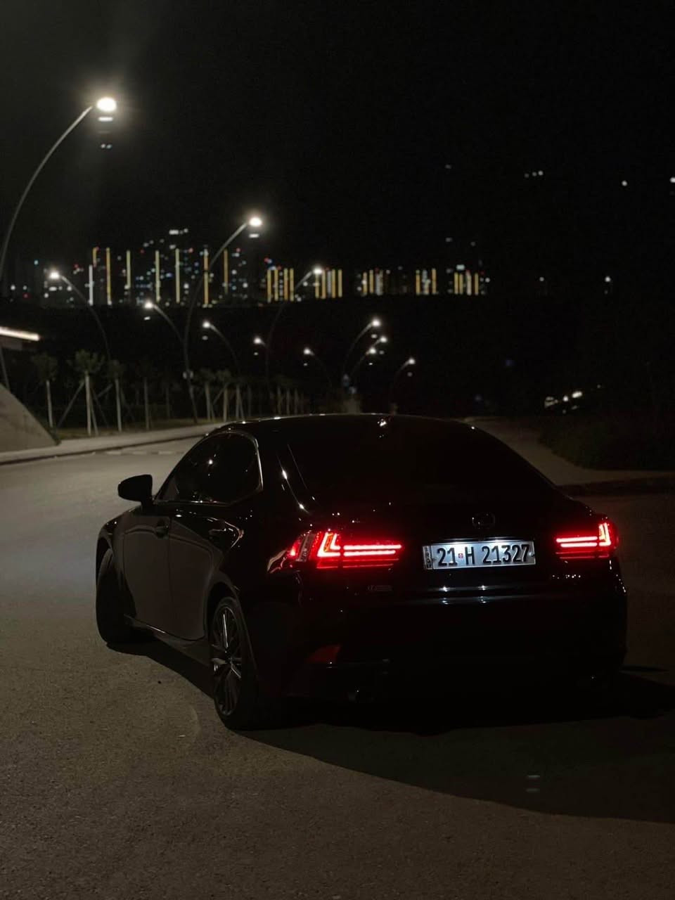 Lexus is300 v6 3.5 AWD 2016
وارد امریکي فول ماسفات تحدید سرعة سکان فولیوم بادل شفت کیر اوتوماتیک وعادي سلایت Eco. Normal.sport.snow. کشنات کهربا و کشن بارد و هیتەر تبرید مرکزي شاشة ماوس رادار المرآة ..
سیارة جاهز ماشیة 123kmh
سیارە  فقد الخمس صبخ
سعر 148 مجال، مکان سلیمانیة.
0770 155 2391
