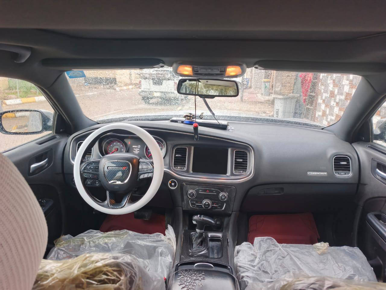 جارجر موديل 16اصل مكينه 3600 رقم بغداد نكليزي بسمي بيه فخذه مبدله صفحت العبري السعر 125ورقه قفل شراي يتصل على الرقم ‏‪***********‬‏ العنوان ناصريه مركز سياره نضيفه وجاهزه من كلشي تاريك وين مايعجبك
