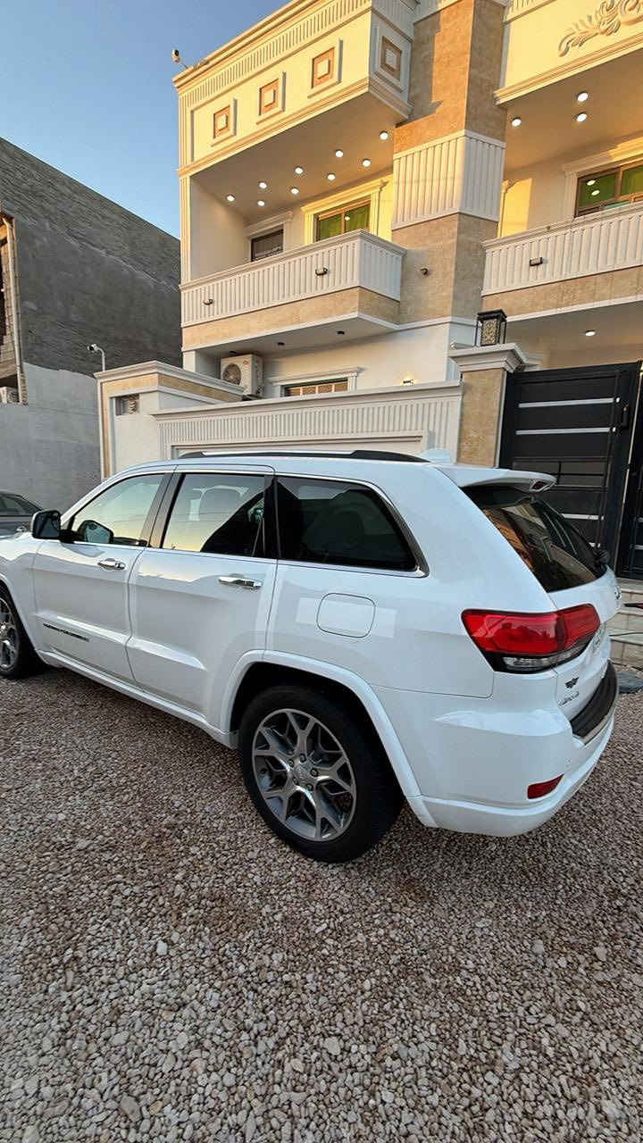 جيب 2020  
خليجي اوفرلاند
تلاث شاشات 
لون ابيض 
السعــر :316 $ وبيها مجال 

ماشيه90  km الف  كيلو متر  
 للبيع جيب اوفرلاند خليجي ام الشاشات اعلئ فئه بلجيب  2020 وكاله هارلم
 
 
بأسمي   رقم اربيل الدولي 
مكفوله كفاله عامه من صبغ والحادث  السياره جديده كارتون  مال جناي 
 فول مواصفات ١/١  
رادار جانبي نقطه عمياء 
سياقة الاليه مع تحديد المسار 
داخل مشمشي   + سقف كنتاره 
حجم المحرك: 3600
فور ويل 4/4 ماوس 
دبل سلايت بانوراما 
تشغيل عن بعد 
شاشات 3 
شفتات ستيرن 
جنطه كهربائي شفط 
دبل كزوز خلفي 
حساسات اماميه + خلفية 
بصمه تشغيل بصمه ابواب
سستم صوت 12 سماعة هارمن كاردون  
دمامي خلفي بلصندوك
قطعتين تبريد ثلج 
كشن خزن ميموري 3 وضعيات
 مقاعد جلد اصليه مشمشي كهرباء (تدفئة+تبريد) 
 كشن خلفية تدفئه
تدفئه بلاستيرن 
سيدي بلجكمجه  مع ريموتن تحكم بلشاشه 
مري  شفط 
مري قلاب ويه ال R
يدات ستيل اصل   
 نظام_خرائط(نظام ملاحة)_Navigatio
 كامرة خلفية دوارة اصلية
 استيرن كهرباء +  تدفئة
 فول تحكم استيرن (جهتين امامي + جهتين خلفي) 
 ناقل حركة ٨ نمر
 نظام سبورت s
 نضام اقتصادي
 مري _جانبي_تدفئة مرايا_جانبية_حساسة_للضباب_تعمل_
تلقائياً + اشارة بالمري 
 لايت عدسة زينون يصعد وينزل ويه الستيرن 
كشافات زنون 
زراكات لايت 
 الاسبير مانازل  

مـكان السيارة الانبار رمادي 
 
للاستفسار 
***********
