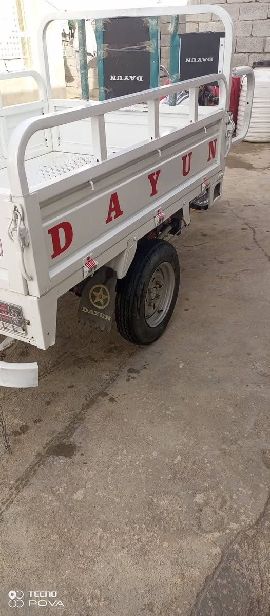 سلام عليكم ورحمة ستوته للبيع موديل 2020 سعر على لخاص ***********
