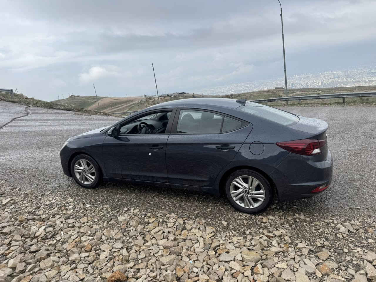 2020 حادث جاملغ خلفي وقبق جنطه بدون ايرباك بيها منظومه غاز
128 مجال بسيط 
***********
