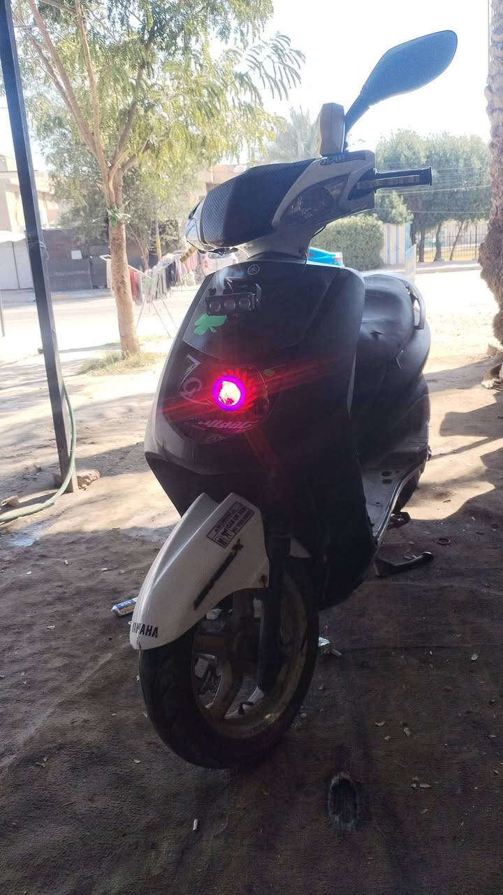 سلام عليكم سكنس نثيه دراجه مكينته كلش حلوه. دراجه كامله كل نقص مابيه ترايك وين ميعجبك:كفرات بلاديه ختم واحد شلعه ومعدل رقم الهاتف ***********. السعر. 375 وبيه مجال قليل  العنوان بغداد الغزاليه
