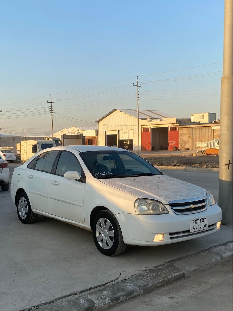 بو فروشتن شوفرليت 2012 عام جةمپيكي پشتي هةيه كيرو مةكينةي بةشرته تةقه و رةقةي بةشرته تخم تايةي خاوينه داخلي جوانه سيارةكه تحويل و غرامةي بةشرته 200 هةزار غرامةي لسةر دواي مامةله دةيگةرينةوه سعر 63$ مجال بو زانياري زياتر. پةيوةندي بكه به ز.م *********** اكر, نينوى
