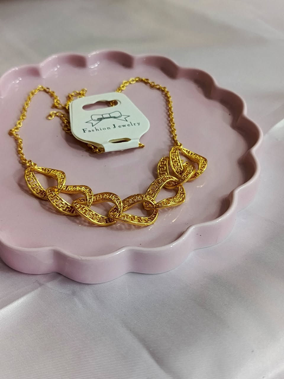 ذهب برازيلي طلاء ثابت القطعه الف
متوفر توصيل داخل حي العامل


**إذا كنت صاحب هذا الإعلان وتريد حذفه لأي سبب، رجاءا أرسل رسالة إلى الدعم الفني**