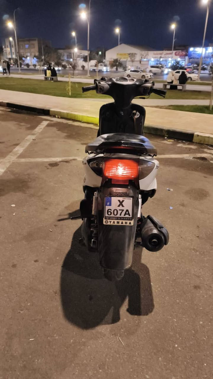 السلام عليكم دراجة ياماها سكنس يابان تایوان الدراجة مابيها عيب من كلشي جاهزة

سلف هندر شغالات

مكينتها مبدل بس ولفات دهن كل 15 يوم ابدله دهنها بـ 12 الف

دبلات جديدة

كابريتر جديده

تايرات جديدة تخم كامل الايتات شغالات عالي ناصي اشاير يمين يسار العينه كلها شغاله الدراجة شلعه ومعدل كلجات نظيفه سعر الدراجة 650 الف وبيها مجال تجي تشوف بعينك وتدلل مكاني البصرة كازينو اللبنان مقابيل صبخة العرب مقابيل ديوان صدام علك رقمي واتساب وكلشي

***********
