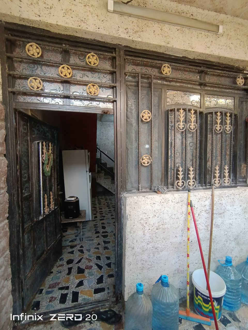 بيت مساحه 75mبل زراعي البياع طابقين 4غرف ابكل طابق حمام اوغربي او بره شرقي 
لتفاصيل أكثر التواصل على***********
