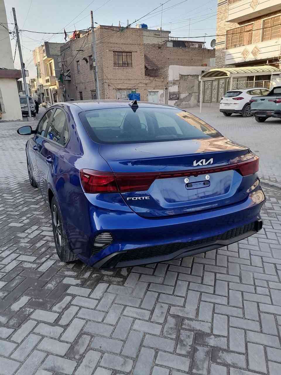 كيا فورتي وارد امريكي موديل ٢٤ ماشية ٣٠ الف مايل
محرك 2000 دوش 
 تتشغيل سويج
تحكم ستيرن
كامرة كار بلى
حساسات
رادار
مود ثلاث سرع
تدفئة تبريد 
ويل كروم
بدون تبديل اي قطعه
باردحافة  البنيد و الجاملغ 
العنوان بغداد الحبيبية
السعر ١٤٦ ورقة
للتواصل
*********** ***********
