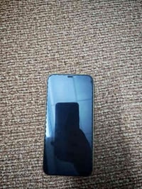 ايفون ١٢برو ماكس لون وتر بروف ابيض البطاريه83(الكسر ب الزكه مو شاشه)سع...