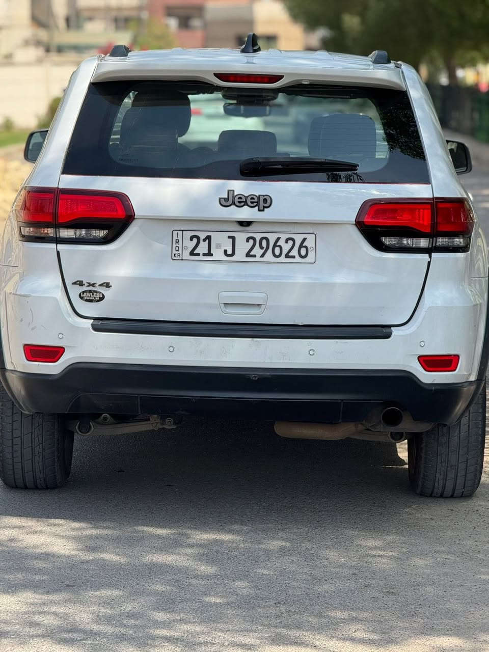 من رخصت مديرالكروب 
جيب 2017البيع واردحادثه مثل ماموظح بل منشور
سيارة خيرمن الله صدركله جديدهس شاده تخم تاير
سيارة فتحه داخل عسالي الونين بكانه بغداددورة 
علمن سيارة بيه طخه بل عراق خلفيت قمارة من الخلف على كدشبرين عل عرض سيارة راعيه عربي تريدتحويل تريدوكاله 
سيارة احله من صورسعر185وبيه مجال 
***********
