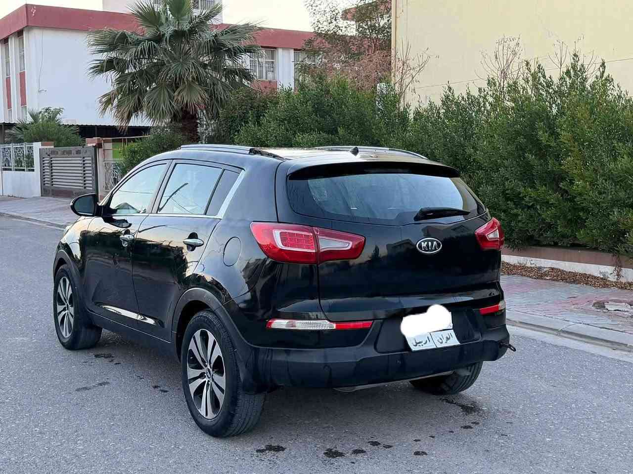 سلام عليكم كيا سبورتج 2011 فول مواصفات كير محرك بشرط حدادية تواير جديده بنوراما بجم كبس خلف كبس راديتر تبريد جديد الضرر موجودة بالسونار اربع قطع صبغ السعر 102 /رقم الموبايل  *********** بيها مجال بسيط
