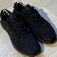 أندر آرمر • قياس ٤٢٫٥ • حالة ٩٥٪