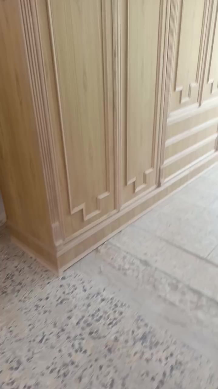 معمل نجاره ابو رسول لعمل الاثاث
غرف نوم 
ابواب خشب 
كاونترات
***********العنوان نجف الاشرف حي المهندسين مقابل شارع كربلاء
