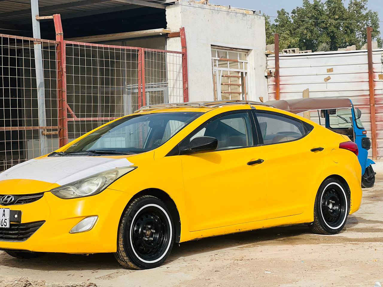 السلام عليكم الانترا موديل 2012 رقم واسط مصفره هيئه وغرامات بسمي اتصال على صاحب سياره *********** عنوان واسط
