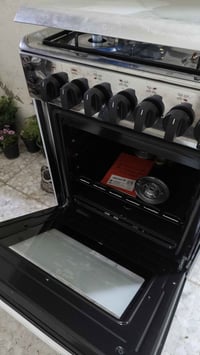 فريش • ٤ عيون • سكينة بغداد