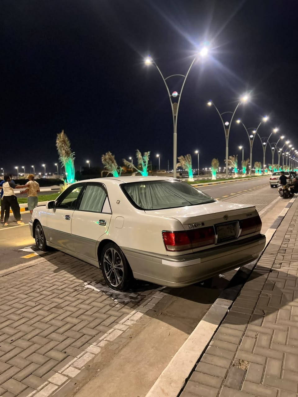 سلام وعليكم
سياره جنون للبيع سياره كفاله كص ونقل وكير ومحرك حداديه وتخم تاير جاهزه تبريد بلشرط  رقم كركوك صدامي وكاله ثاني يوم مصفره غرامات عليها ولا ربع اربع دكم فول عده الفتحه مكان السياره بصره السعر45 استفسار اكثر اتصل وبخدمتك ***********
