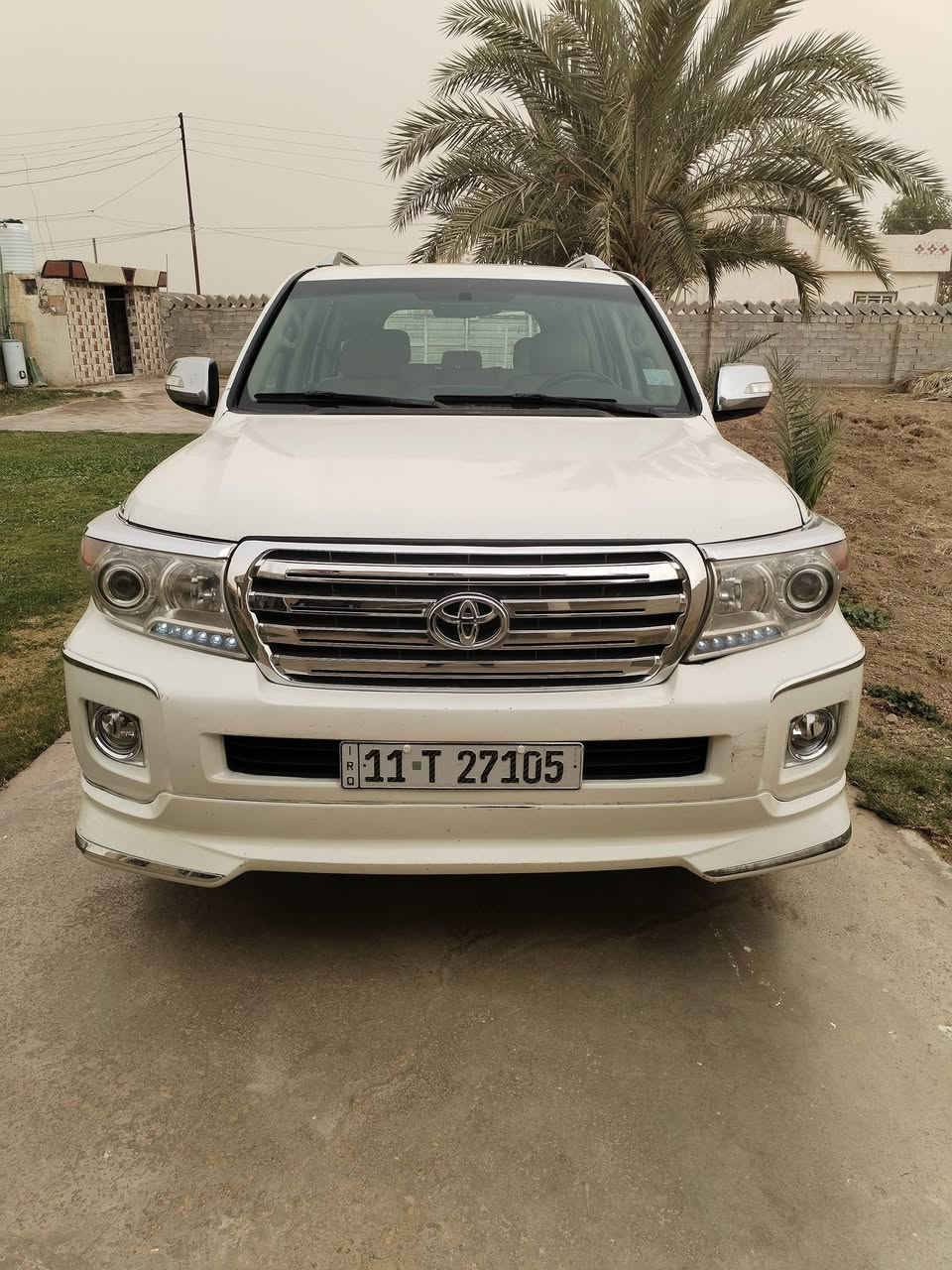 السلام عليكم 
الاندكروز جكساره 2009 رقم بغداد دولي بسمي تحويل ثاني يوم ماشيه 197 فقط 
مكفوله كفاله عامه عده نص قطعه فقط 
كير محرك مكفولات 6V
تبريد 3 ثلج +ثلاجه 
بصمه تشغيل +بصمه ابواب 
فتحه سقف 
حداديه جديده 
اشاير امري 
تحكم استيرن +مثبت سرعه دك جرس 120
تخم تاير جديد 
جاهزه من كل نقص مال جناي 
السعر 265 
***********مكاني بغداد اليوسفيه
