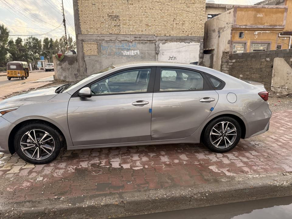 فورتي 2022حادثهة دعامية فقط وبيهة كلير باب وجاملغ خلفي كلشي واضح بلصور 140وبيعة مجال ***********
