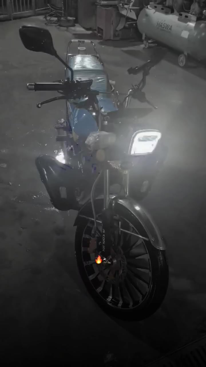 السلام عليكم دراجه سونك موديل خمسة وعشرين الدراجه نضيفه أو ابد ما مشتغله دلفري  سعر 750وبيهه مجال قرب جزيرة بغداد السياحة للتواصل ***********
