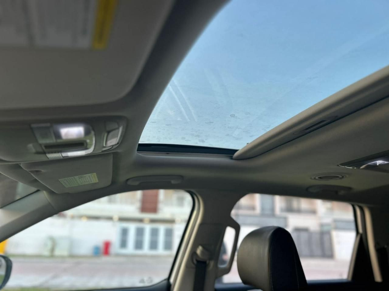 سلام عليكم
تيلورايد 2023  VIP
مرقمه و كامله 
بصمة تشغيل بصمة بيبان تشغيل عن بعد كشنات حرارية كشنات كهرباء كل الكشنات جلد فتحة سقف اشاير بالمري توقف ذاتي لدات ترحيب لدات نهاريه هندبريك بصمة كامرة دوارة إطفاء ذاتي وبيه بعد هوايه مواصفات
حادثه جاملغ امامي صبغ والخلفي تعديل بارد على شبرين فقط ايرباك فقط استيرن
ماشيه 26 الف فقط
السعر مناسب 295 ورقه وبيه مجال
***********
