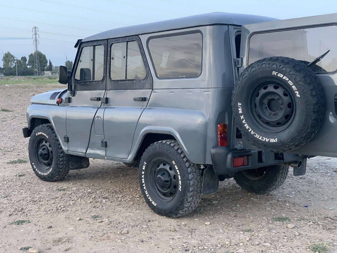 جیب واز 2011 کامل کراوەتە 2017 لۆکە 
سەیارەکە نوقسانی تیا نیە دەبڵ ئەکسل 4x4
 مەکینە ئۆنجی 6 پستۆن
 چوار تایەی لۆک وینجی 12 تەنن
 ماتۆر هەوای سوکان پاوەر
 بریک دیسک گیچو هەموی گیان ئیشەکا 

سعر : لە کۆمێنت داوای بکە ڕاستەوخۆ بۆت دێت 🤖 

 تەسجیلو کارەبایی مەزبوت
 سەیارەکە هی ماڵە هەمو گیانی بەشرت 
ئکسلو گیرو مەکنەیو تەقەو رەقە زۆر نەرمە
کارتی ریگەپیدانی هیە رەنگی چیمەنتۆیە 

ژمارەی خاوەنەکەی 
***********
وەتسئاپ
