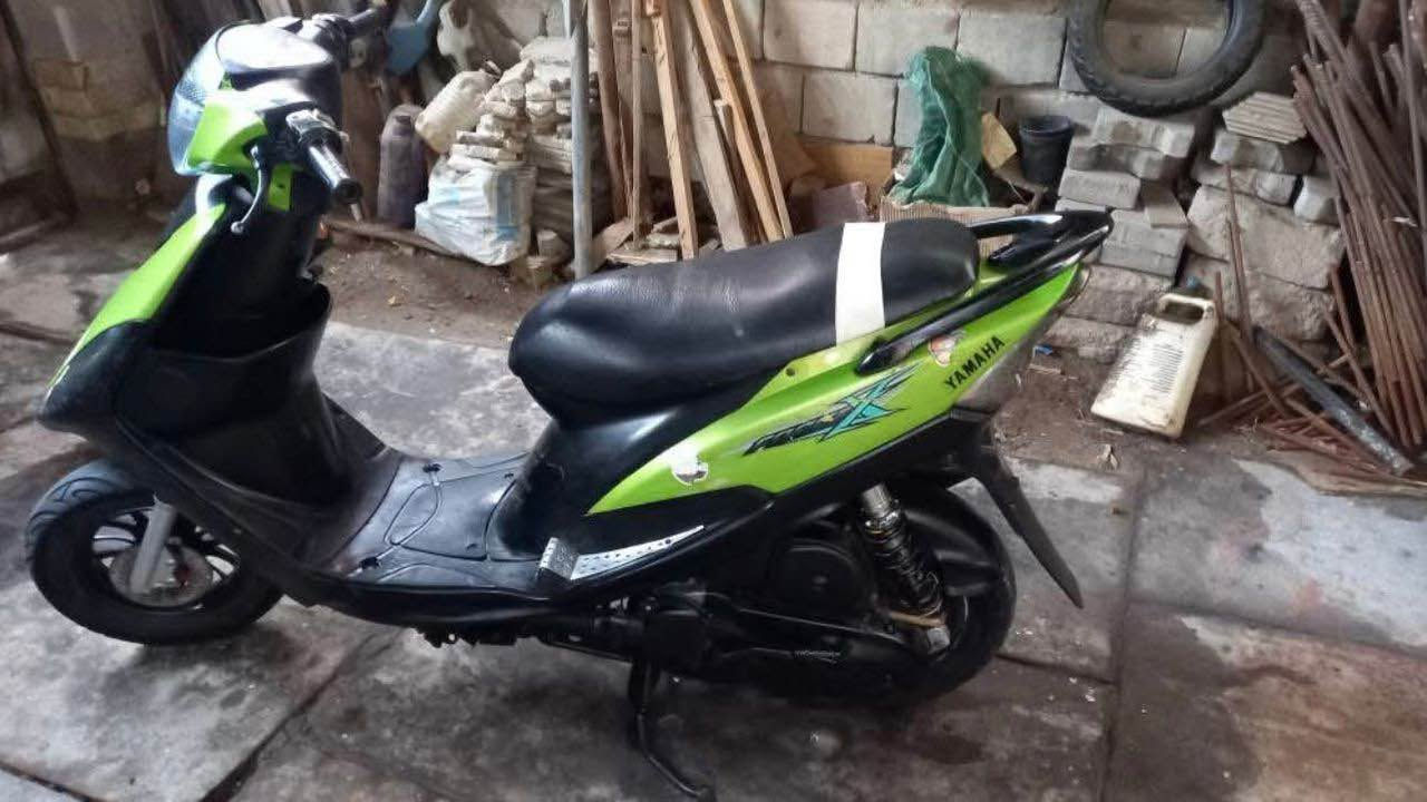 دراجة ماكس عدلة نضيفة كلشي شغال بيهة سلف 
دبل اشارة
 هورن
بوشة الاصلية
كزوز fm
كابريتة البلاد
كفرات تجارية
دراجة نضيفة وحلوة كلش مفتوحة فقط مبدل ولفات وعله ايدي وعوزهة بس كلج امامي شوية تعبان وسحب الدراجة مو هلكد ف تبدلة وتنطلق شرط تمشي بيهة 100
مكفولة من السرقة 
السعر 650 وبيهة مجال للشراي
ما متواجد ع الفيس فقط واتساب لو اتصال شريحة
***********
