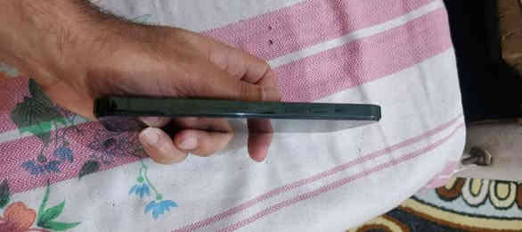 ايفون 13 برو ماكس دبل خط لون زيتوني   ذاكرته 256 
بطاريته 76 بلاديه 
مبدل شاشه نوعيه جيده 
فيس ايدي متوقف 
وضهر بي فطر ومغلفه 
سعره 350 قفل 

تصال او واتساب ‏‪***********‬‏
مكاني ناصريه مركز
