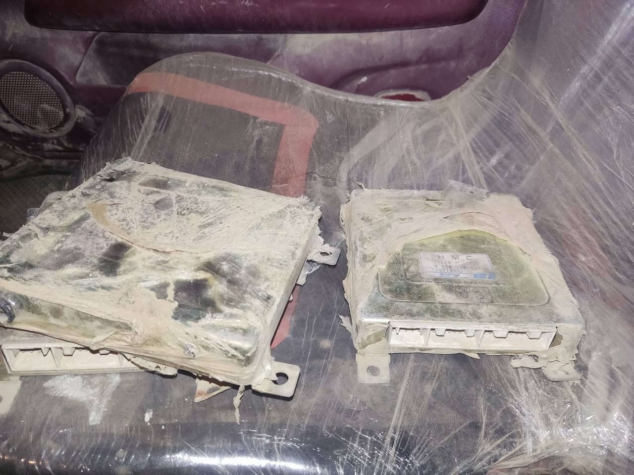 اعقول مال حاويه عدد تقريبا ١٠٠ عقل مانعرف مال ياسياره للبيع عل ١٠ عنواني بابل القاسم محل عباس المنصوري ***********
