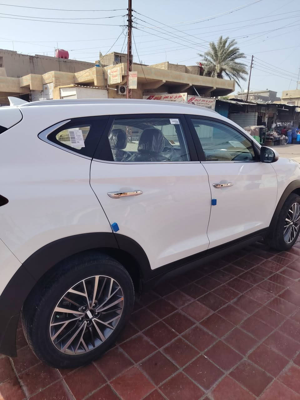 السلام عليكم توسان 2019 خليجي محرك 200 دوش كشنات كهرباء ماشيه 31 السعر 195 التلفون ***********
