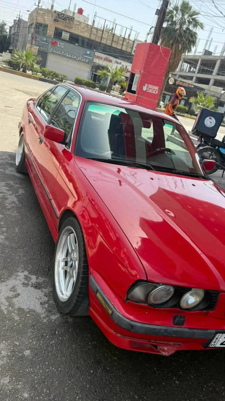 متاااح 520كير والمكينه والباقي كله 25
سياره فول مكينه وكير  جديدفتحه 3طكات 
رقم اربيل صدر تايرات جديدتبريد ثلج ‭***********‬ تواصل ع رقم بي واتساب سعر 70 بيهة مجال بسيط
