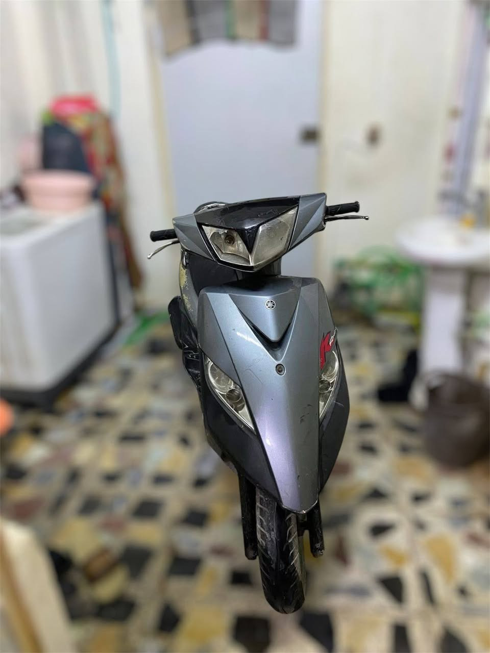 السلام عليكم هاي الدراجة للبيع 
العنوان:الحرية
السعر:400الف دينار عراقي وبيها مجال المكينه بلاديه بس ناقصه كابريتر
رقم الاستفسار:***********
