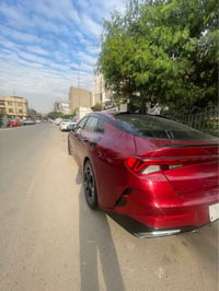 ورحمه الله  تم تنزيل السعر بسبب ضرف  للبيع او المراوس  سياره نوع k5 مو...