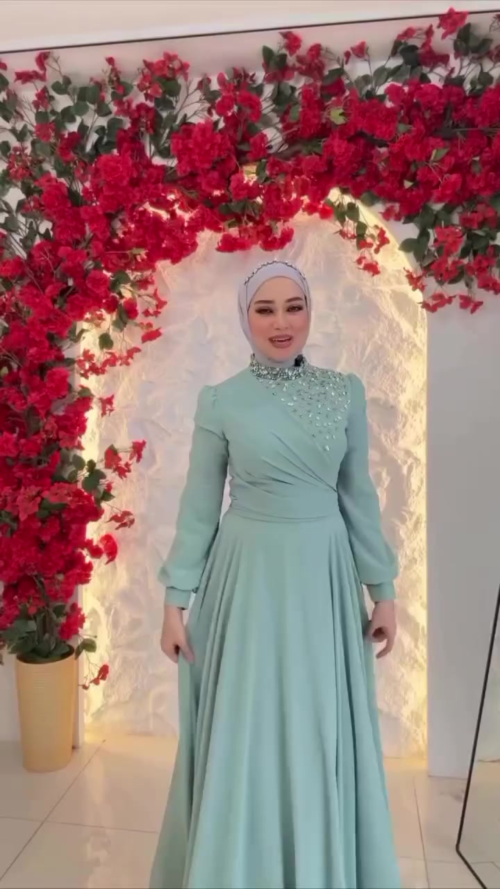 السعر. 30 وتوصيل 5 كافه المحافضات 
فستان 👗 خامه ايطالي ✨


**إذا كنت صاحب هذا الإعلان وتريد حذفه لأي سبب، رجاءا أرسل رسالة إلى الدعم الفني**