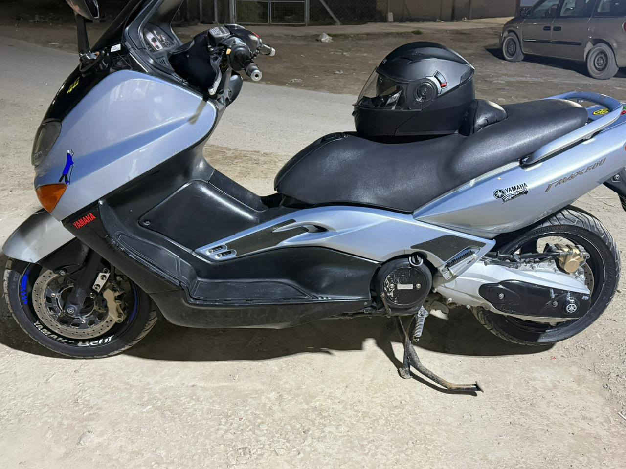 سلام عليكم تيماكس 500 2007 محرك مكفول 
الدراجه جديده كهربائيات شغاله 
السعر 15 وبيها مجال قليل العنوان 
بغداد الدوره ابودشير ***********
