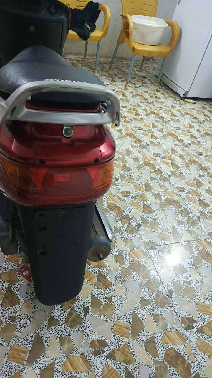 سلام عليكم درجه فرشه البيع حاويه صارلي سبوع من مطلعه من حاويه درجه خير من الله شلعه ومعدل شرط 140 كهربايات كله شغال مكينه خرسه مكان بابل الهاشميه سعر 575وبيها مجال الشراي بي خير ويدلل ستفسار ***********
