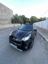 كيا سبورتج للبيع  الموديل : 2019 اللون : اسود ملكي  الفئة : EX فول موا...