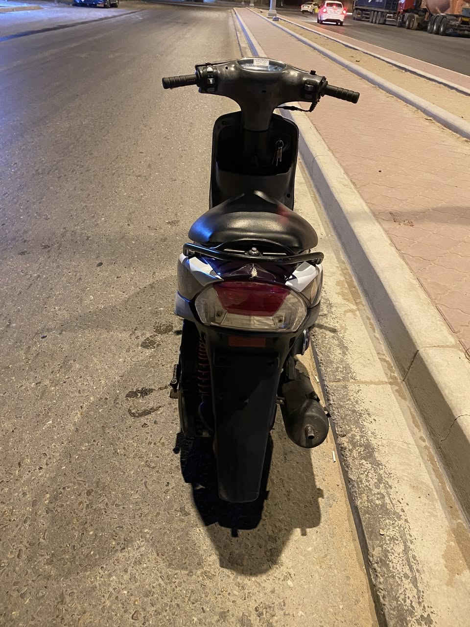 دراجه ماكس قجمه للبيع النضافه مالته 90‎%‎الدراجه جاهزه من كلشي كهربائيات سلف هندر المكينه ناعمه  كلشي بيه جديد السعر 700وبيه مجال رقم تليفوني بس الشراي يراسل وتساب رجآ مكان الدراجه البصره الزبير ***********
