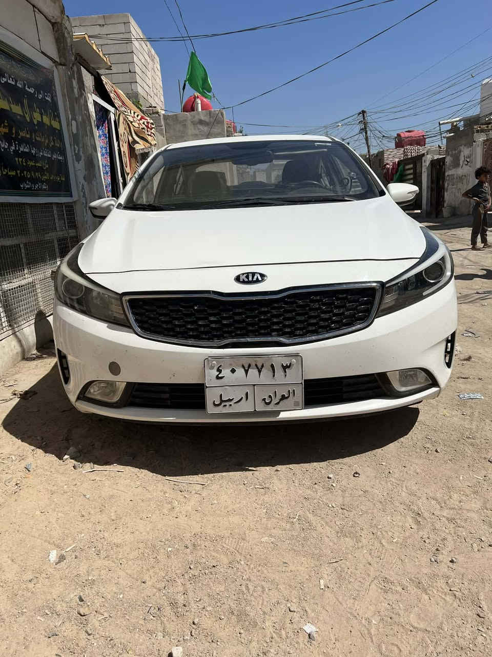 السلام عليكم
سيراتو موديل٢٠١٧
مكفوله من الصبغ والتبديل ماعدى بارد بين البابين جهه السايق والدور مال جاملغ
ماشيه ١٤٠
نص فول تحكمات ستيرن مانع انزلاق5 ويل كب 
مكينه 1600
كير ومكينه خير من الله
السعر 130وبيها مجال قليل
المكان النجف 
للاستفسار على الرقم فقط 
***********
مكلف بالنشر
