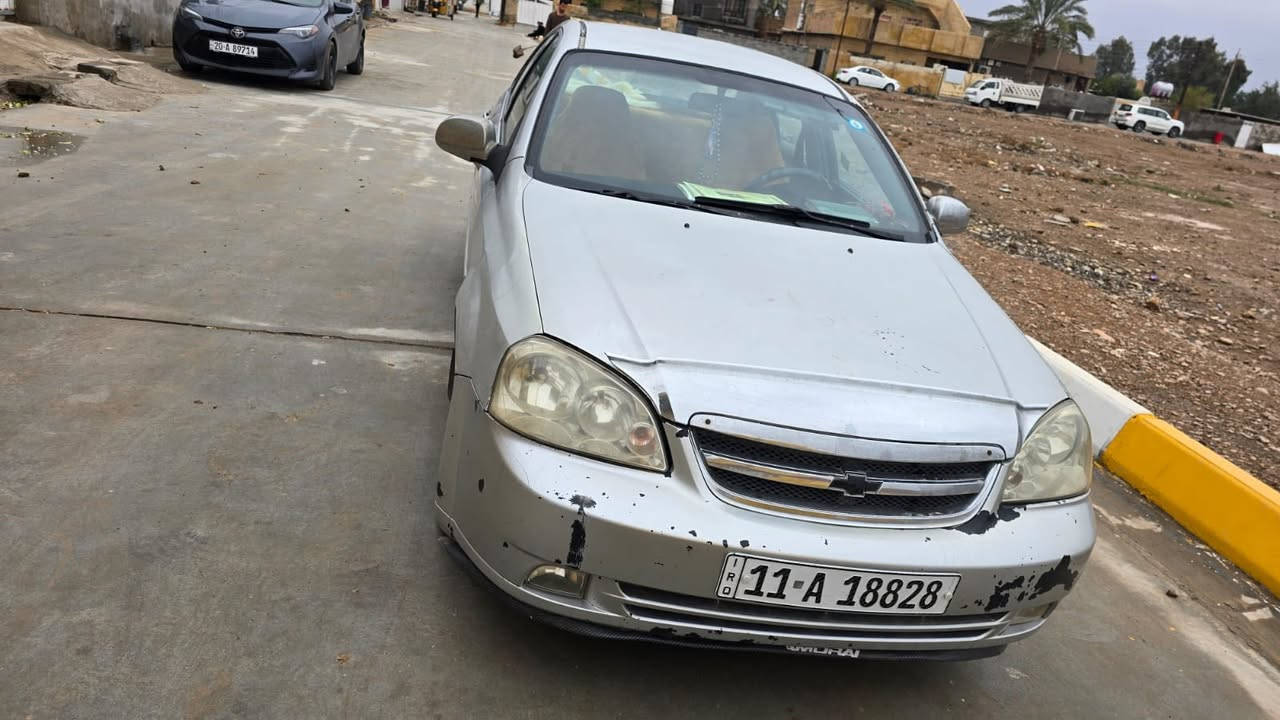 السلام عليكم فورنزا 2007 رقم بغداد
السياره بأسمي تحويل ثاني يوم 
مكينه 2.0 كير اوتوماتيك 
نقص فان مال تبريد 
سياره خير من الله 
سعر 43 قفل 
مكانها بغداد مدينه الصدر 
***********

